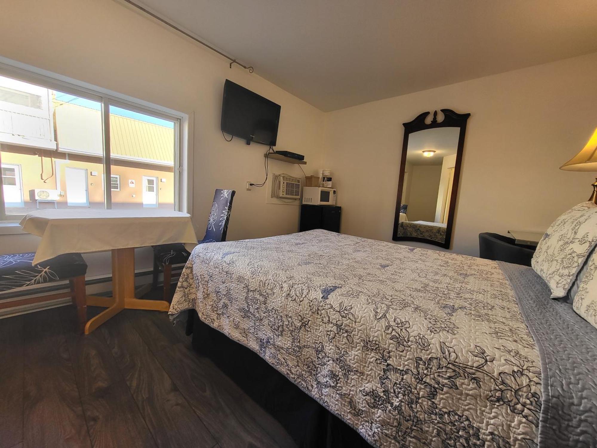Motel Deblois Sainte-Anne-de-Beaupré Zimmer foto